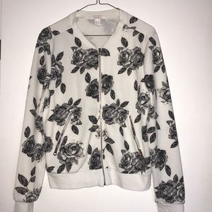 Black & White Floral Print Sweater